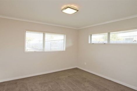 Photo of property in 449a Featherston Street, Palmerston North, 4414