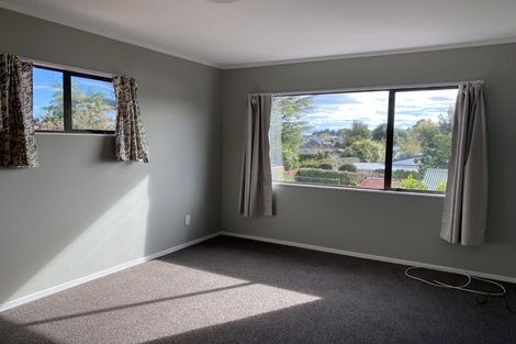 Photo of property in 32 Bellevue Road, Brookfield, Tauranga, 3110