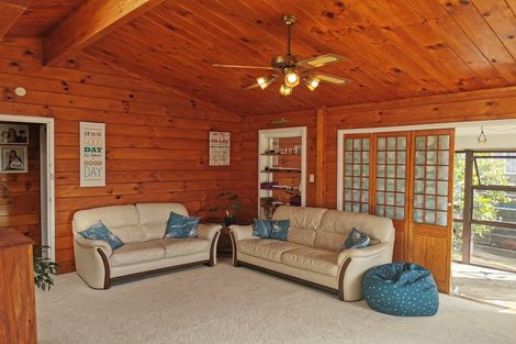 Photo of property in 18 Mcguire Street, Hawera, 4610