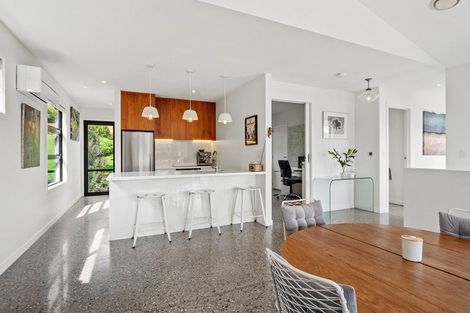 Photo of property in 11 Mckellar Drive, Jacks Point, Queenstown, 9371