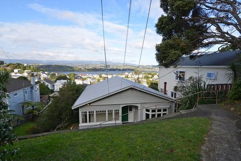 Photo of property in 85 Rakau Road, Hataitai, Wellington, 6021
