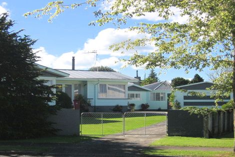 Photo of property in 35 Kowhai Place, Tokoroa, 3420