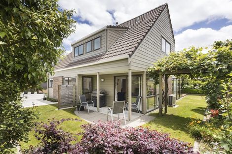 Photo of property in 19a Stewart Crescent, Hokowhitu, Palmerston North, 4410