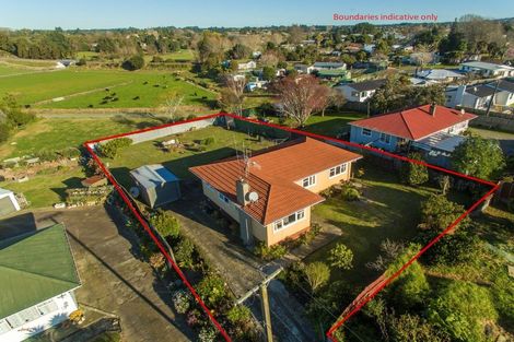 Photo of property in 8 Lee Street, Te Puke, 3119