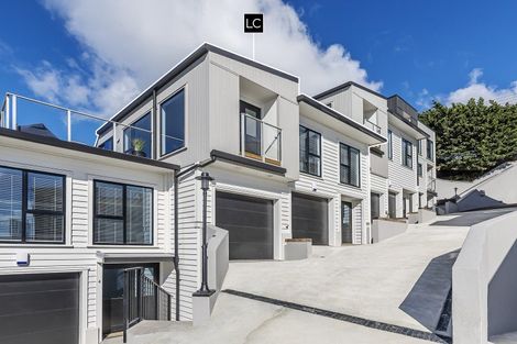Photo of property in 25u3 Thane Road, Roseneath, Wellington, 6011