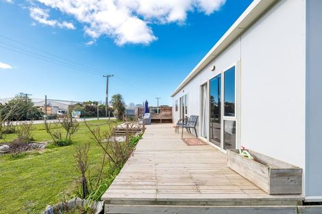 Photo of property in 2 Makikihi Beach Road, Makikihi, Waimate, 7978