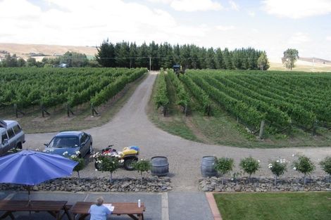 Photo of property in 3760 State Highway 50, Maraekakaho, 4171