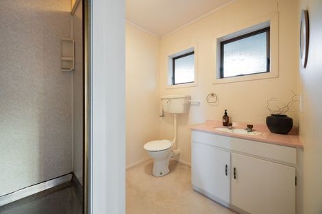 Photo of property in 5 Cattanach Street, St Andrews, Hamilton, 3200