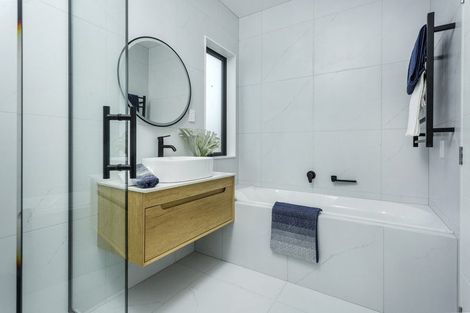 Photo of property in 75 Clarks Beach Road, Clarks Beach, 2122