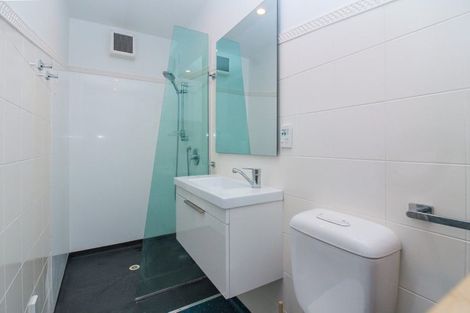 Photo of property in Qba Apartments, 3a/51 Webb Street, Mount Cook, Wellington, 6011