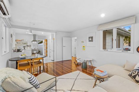 Photo of property in 13 Helena Street, Massey, Auckland, 0614