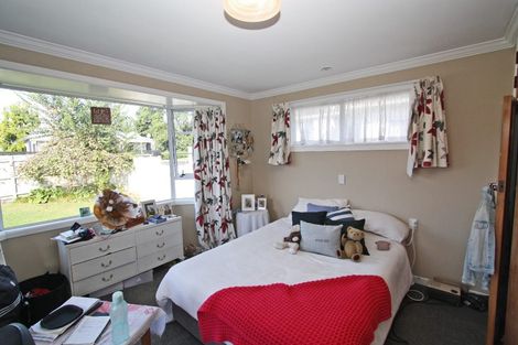 Photo of property in 122 Frankley Road, Frankleigh Park, New Plymouth, 4310