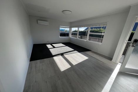 Photo of property in 61 Northboro Road, Belmont, Auckland, 0622