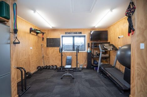 Photo of property in 153 James Line, Kelvin Grove, Palmerston North, 4414