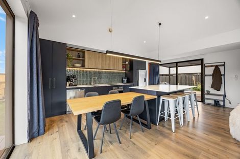 Photo of property in 14 Tomtit Crescent, Lake Hawea, 9382