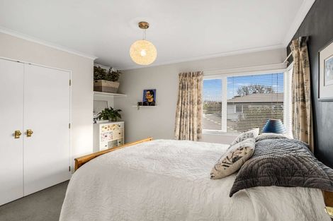 Photo of property in 42 Manapouri Crescent, Hokowhitu, Palmerston North, 4410