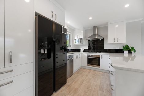 Photo of property in 69 Bert Wall Drive, Omokoroa, 3114