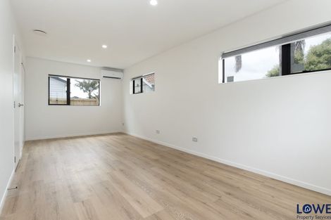 Photo of property in 33 Clendon Avenue, Papatoetoe, Auckland, 2025