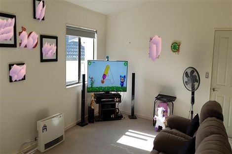 Photo of property in 6a Claverton Grove, Churton Park, Wellington, 6037