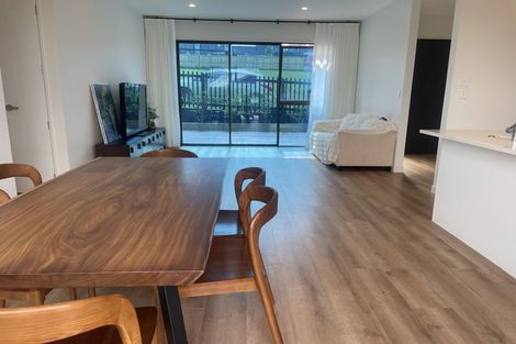 Photo of property in 15 Arawaru Avenue, Wainui, Silverdale, 0992
