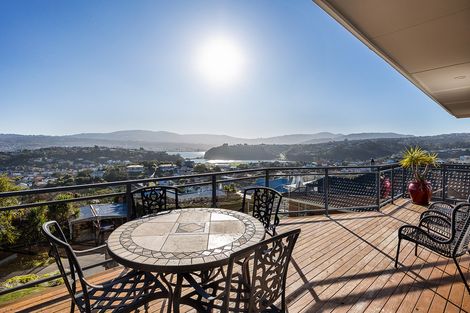 Photo of property in 18 Te Ra Terrace, Tainui, Dunedin, 9013
