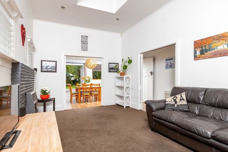 Photo of property in 48 Jellicoe Street, Greytown, 5712