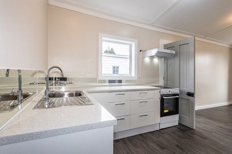 Photo of property in 14 Rangipo Street, Waiouru, 4825