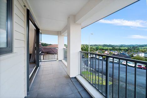 Photo of property in 10 Finsbury Place, Henderson, Auckland, 0612