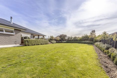 Photo of property in 86a James Line, Kelvin Grove, Palmerston North, 4414