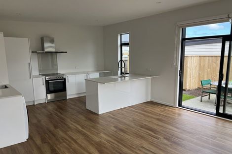 Photo of property in 8c Bolton Street, Petone, Lower Hutt, 5012