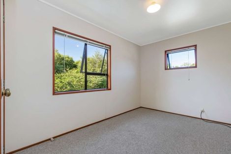 Photo of property in 11 Firle Place, Green Bay, Auckland, 0604