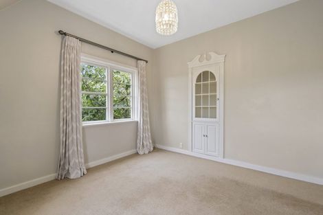 Photo of property in 1 Homewood Avenue, Karori, Wellington, 6012