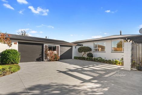 Photo of property in 12 Petries Road, Woodend, 7610