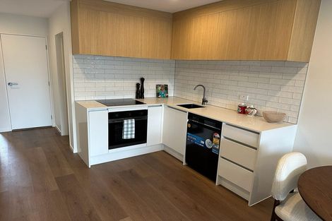 Photo of property in 8/4 Limestone Drive, Hobsonville, Auckland, 0616