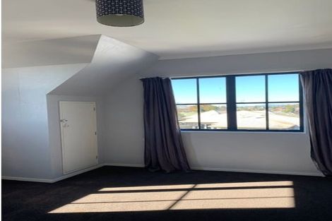 Photo of property in 66 Bartholomew Drive, Nawton, Hamilton, 3200