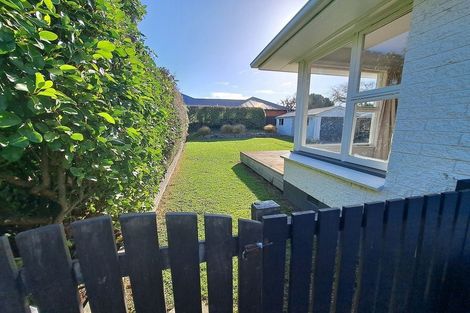 Photo of property in 16 Hurunui Street, Cracroft, Christchurch, 8025