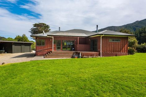 Photo of property in 444 Bill Bryants Road, Squally Cove, French Pass, 7193