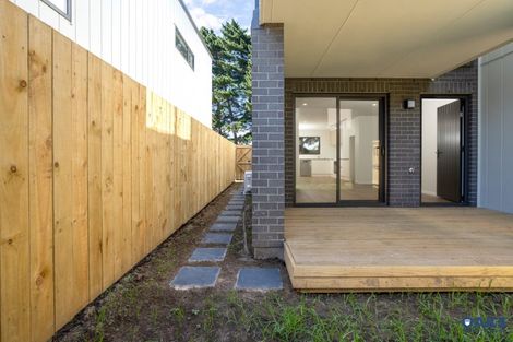 Photo of property in 51 Whai Hua Lane, Mangere Bridge, Auckland, 2022