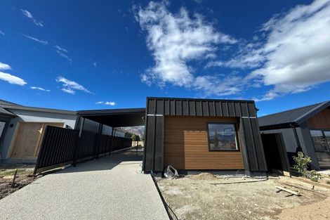 Photo of property in 7 Gillespie Street, Lake Hawea, 9382