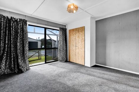 Photo of property in 342 South Road, Hawera, 4610