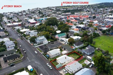 Photo of property in 23 Paynters Avenue, Strandon, New Plymouth, 4312