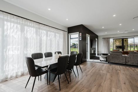 Photo of property in 275 Racecourse Road, Cambridge, 3493