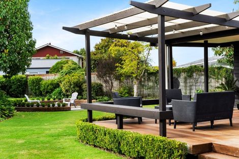 Photo of property in 11 Holyrood Street, Taradale, Napier, 4112