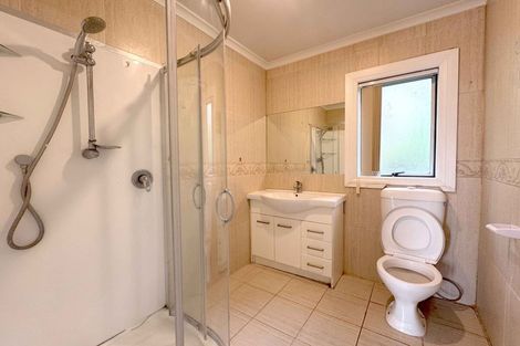 Photo of property in 44 Christmas Road, Manurewa, Auckland, 2102