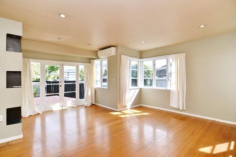 Photo of property in 2 Davis Place, Woolston, Christchurch, 8023