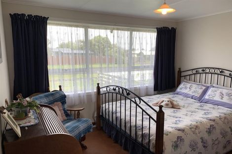 Photo of property in 145 Miranda Street, Stratford, 4332