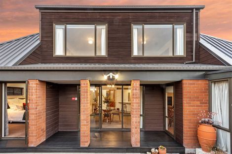 Photo of property in 16 Coniston Avenue, Ilam, Christchurch, 8041