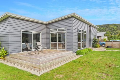 Photo of property in 67 Merton Street, Trentham, Upper Hutt, 5018