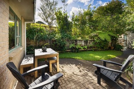 Photo of property in 1/199 Birdwood Road, Massey, Auckland, 0614