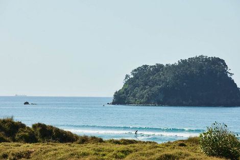 Photo of property in 135 Marine Parade, Mount Maunganui, 3116